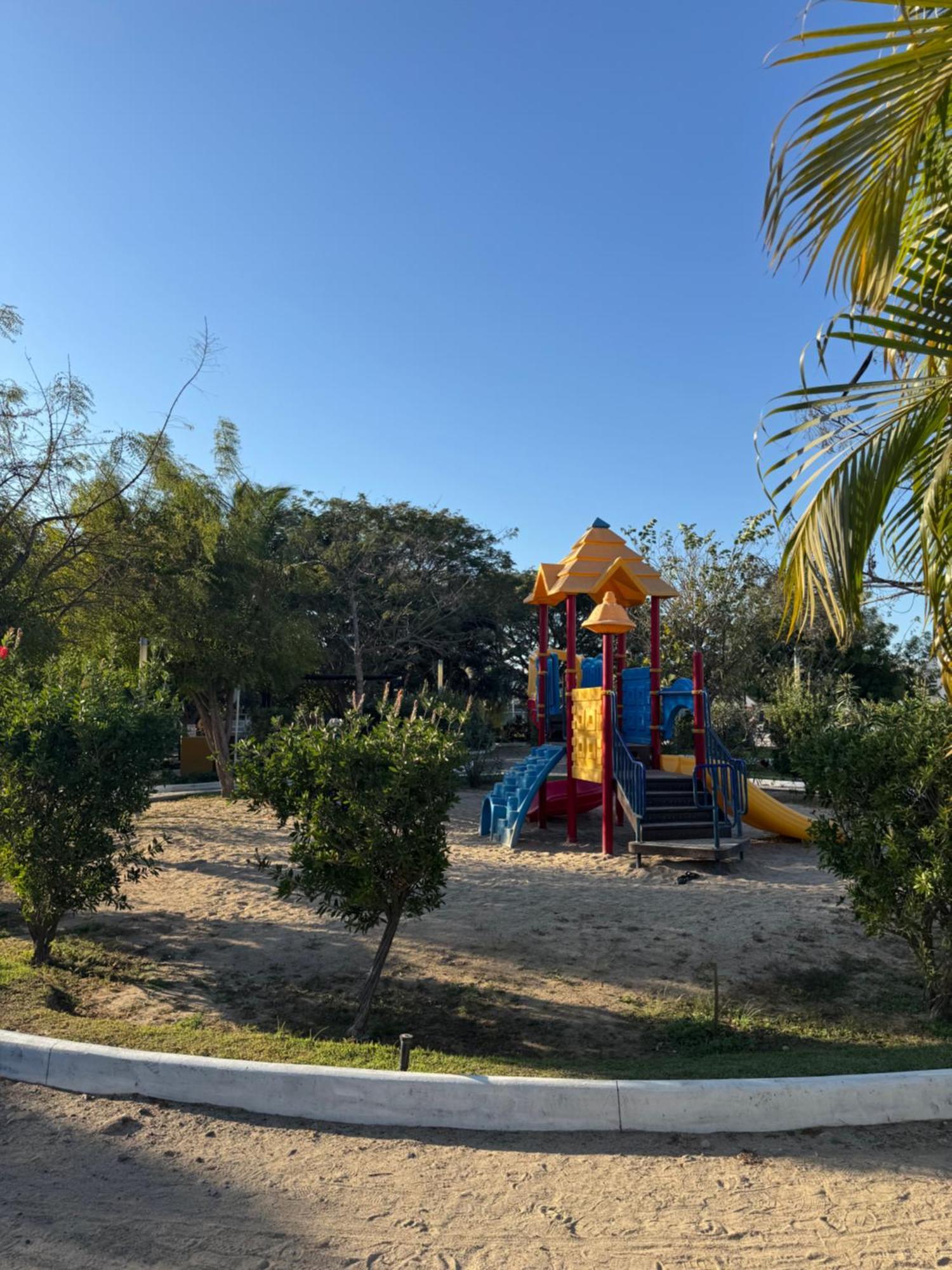 פוארטו ואלארטה Casa Residencial La Primavera מראה חיצוני תמונה